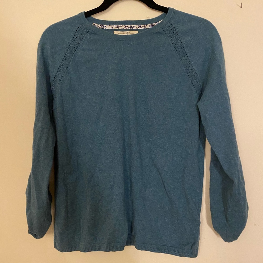 NWOT women’s top